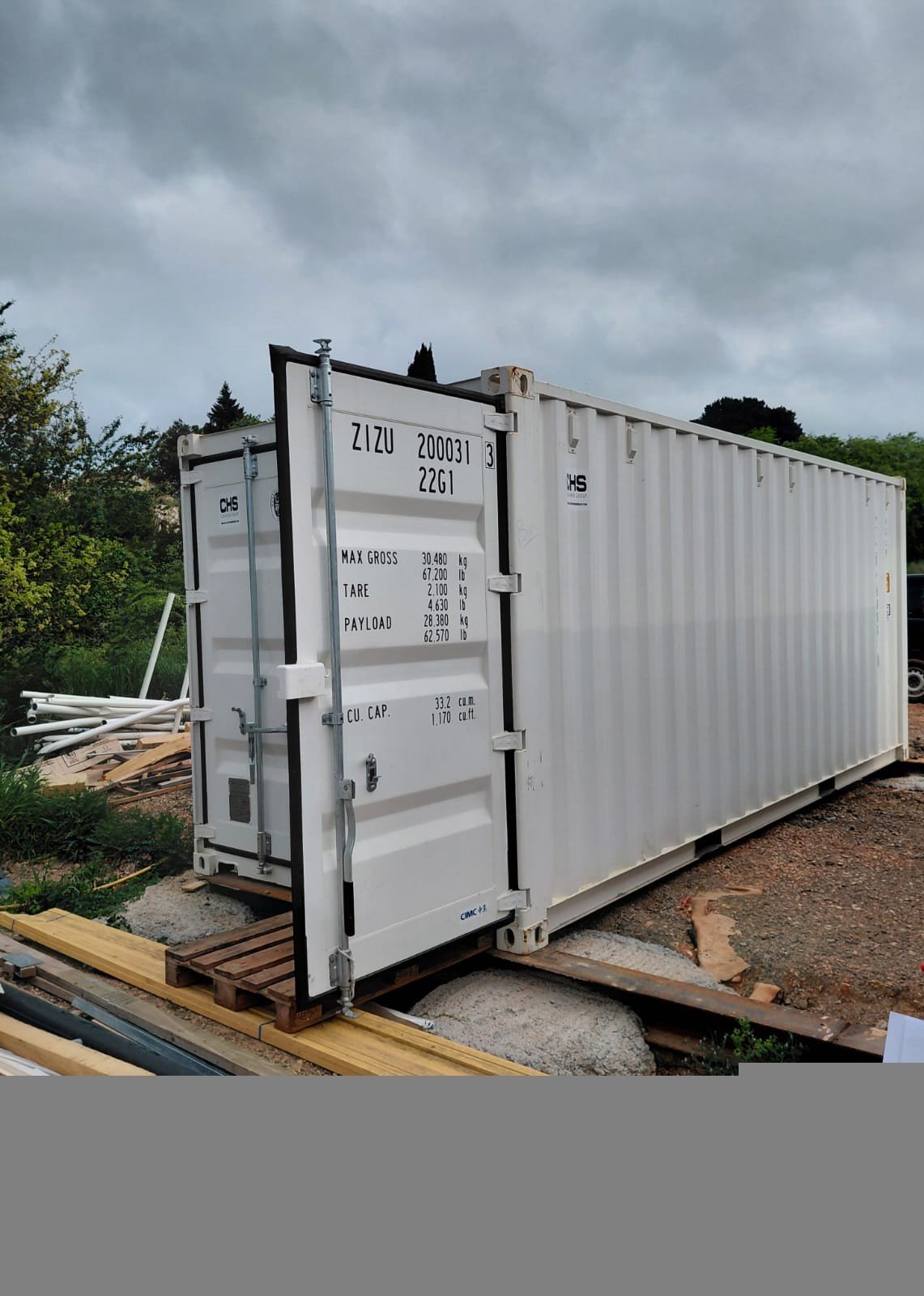 Container maritime brut